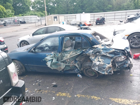 1999 Toyota Corolla VE with VIN 1NXBR12E8XZ298678, listed as a IAAI auction lot 42232785 with Not provided miles and . Bid and sale history available at DreamBid. Image 14.
