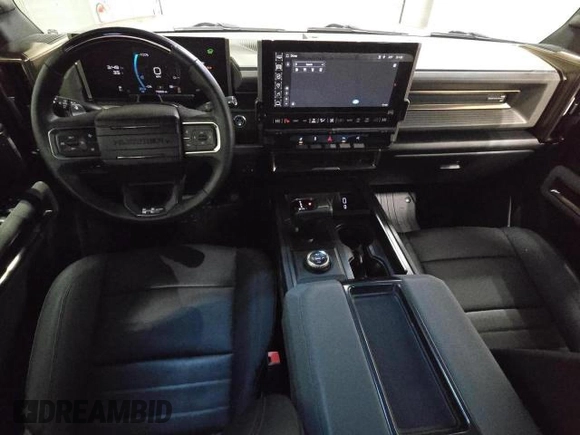 2024 GMC Hummer EV 3X z VIN 1GKB0RDC5RU100378, wystawiony jako Copart lot #88601235 z przebiegiem 7986 mil mil oraz Tytuł czysty. Historia ofert i sprzedaży dostępna na DreamBid. Obrazek 9.