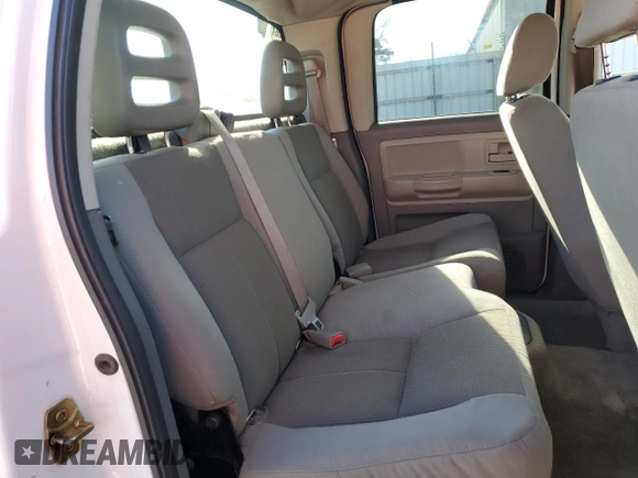 2005 Dodge Dakota SLT with VIN 1D7HE48K35S189245, listed as a Copart auction lot 86181604 with 209,727 mi miles and Clean Title. Bid and sale history available at DreamBid. Image 10.