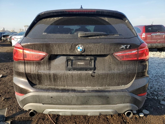 2017 BMW X1 xDrive28i with VIN WBXHT3C32H5F70488, listed as a Copart auction lot 47505115 with 0 mi miles and Salvage Title. Bid and sale history available at carsss.com. Image 6.