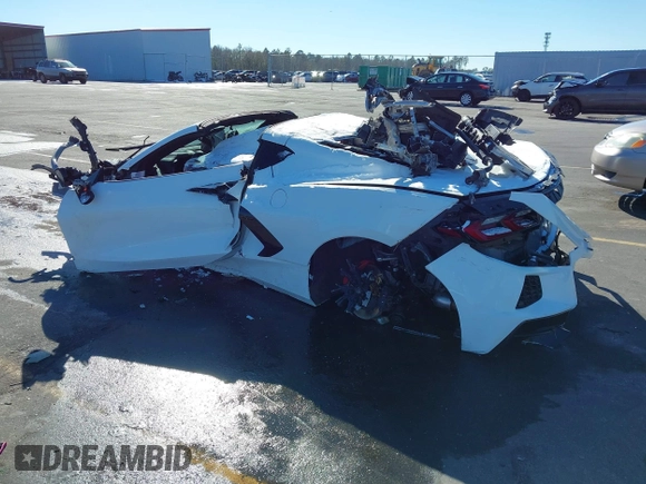 2022 Chevrolet Corvette 2LT z VIN 1G1YB2D44N5110042, wystawiony jako IAAI lot #41362243 z przebiegiem 10 010 mil mil oraz . Historia ofert i sprzedaży dostępna na DreamBid. Obrazek 3.