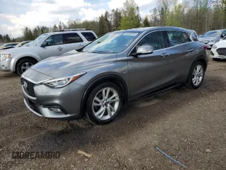 2017 Infiniti QX30 Premium z VIN SJKCH5CP4HA028835, wystawiony jako Copart lot #56030845 z przebiegiem 101 538 mil mil oraz Czysty tytuł • Clean title. Historia ofert i sprzedaży dostępna na DreamBid. Obrazek 1.