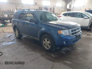 2012 Ford Escape XLT с VIN 1FMCU9D70CKB58873, выставлен на аукционе IAAI как лот 41520573 с пробегом 106 474 миль миль и . История ставок и продаж доступна на DreamBid. Изображение 1.