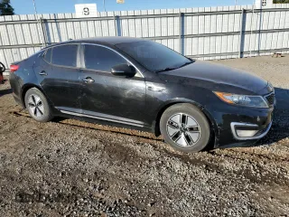 2013 Kia Optima Hybrid LX with VIN KNAGM4AD9D5058688, listed as a Copart auction lot 77583184 with 155,188 mi miles and Salvage Title. Bid and sale history available at carsss.com. Image 4.
