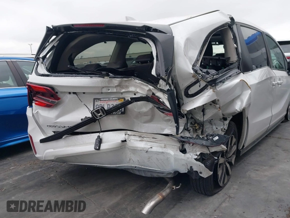 2025 Honda Odyssey EX-L with VIN 5FNRL6H61SB005819, listed as a IAAI auction lot 41731323 with Not Provided miles and . Bid and sale history available at DreamBid. Image 6.