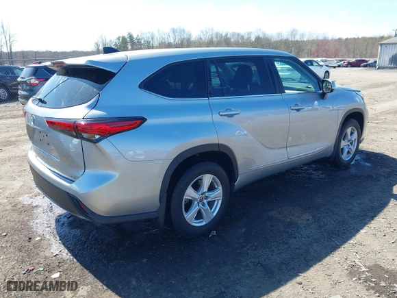 2023 Toyota Highlander L with VIN 5TDKDRAH6PS502220, listed as a IAAI auction lot 41907736 with 67,977 mi miles. Bid and sale history available at carsss.com. Image 4.