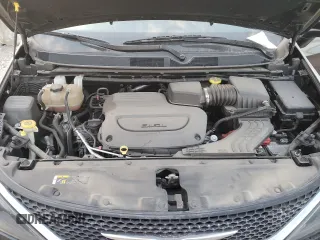 2021 Chrysler Voyager LXi with VIN 2C4RC1DG7MR538864, listed as a Copart auction lot 82931624 with 97,819 mi miles and Salvage Title. Bid and sale history available at DreamBid. Image 13.