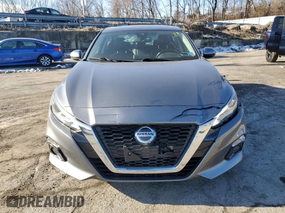 2019 Nissan Altima SL with VIN 1N4BL4EW5KC193631, listed as a Copart auction lot 44162455 with 44,029 mi miles and Salvage Title. Bid and sale history available at DreamBid. Image 5.