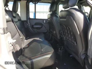 2020 Jeep Wrangler Unlimited Rubicon z VIN 1C4HJXFN1LW197533, wystawiony jako Copart lot #61822345 z przebiegiem 42 522 mil mil oraz Szkoda całkowita • Salvage title. Historia ofert i sprzedaży dostępna na DreamBid. Obrazek 11.