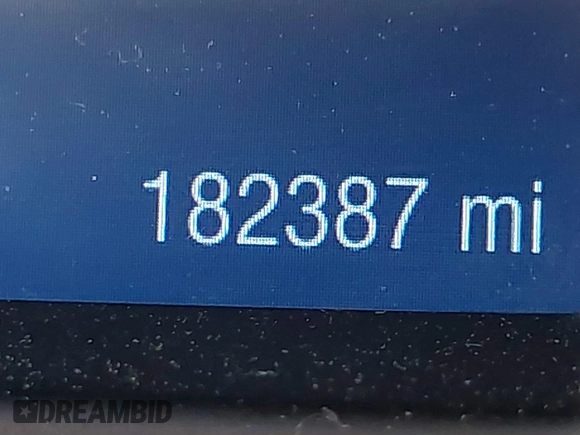 2012 Ford Focus SE with VIN 1FAHP3K28CL308346, listed as a IAAI auction lot 42034073 with 182,387 mi miles and . Bid and sale history available at carsss.com. Image 7.