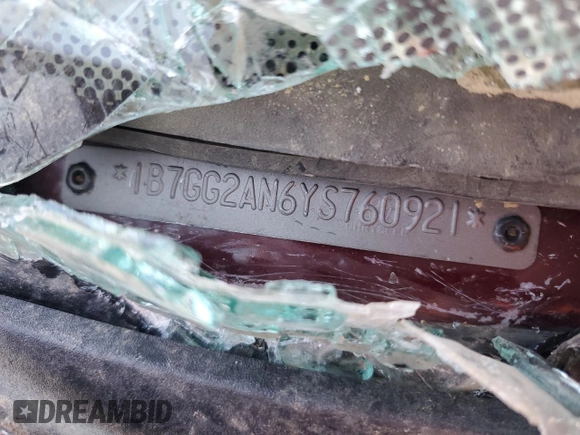 2000 Dodge Dakota Sport z VIN 1B7GG2AN6YS760921, wystawiony jako Copart lot #46891135 z przebiegiem Nie podano mil oraz Szkoda całkowita • Salvage title. Historia ofert i sprzedaży dostępna na DreamBid. Obrazek 14.
