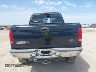 2005 Ford F-250 XL с VIN 1FTSW21P45EB16990, выставлен на аукционе IAAI как лот 41741408 с пробегом Не указан миль и . История ставок и продаж доступна на DreamBid. Изображение 17.
