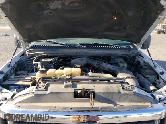 2002 Ford F-250 XL with VIN 1FTNX20L32ED10043, listed as a Copart auction lot 82608574 with 150,324 mi miles and Salvage title. Bid and sale history available at DreamBid. Image 11.
