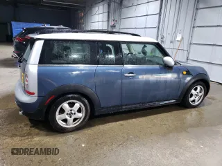 2011 MINI Clubman z VIN WMWZF3C51BTX81754, wystawiony jako Copart lot #64674524 z przebiegiem 109 083 mil mil oraz Szkoda całkowita • Salvage title. Historia ofert i sprzedaży dostępna na DreamBid. Obrazek 3.