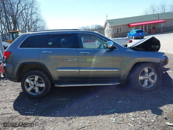 2012 Jeep Grand Cherokee Limited with VIN 1C4RJFBG9CC272826, listed as a IAAI auction lot 41833337 with 108,295 mi miles. Bid and sale history available at carsss.com. Image 13.