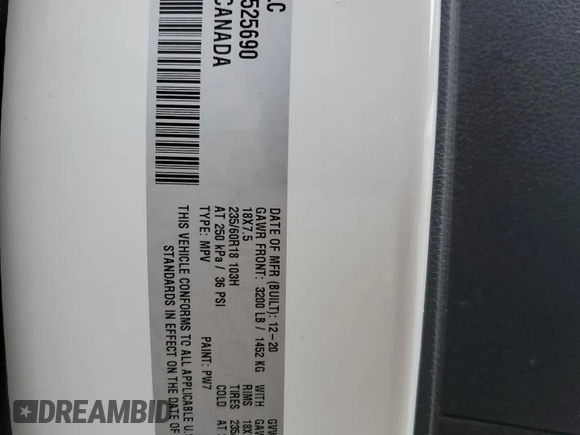2021 Chrysler Pacifica Touring L with VIN 2C4RC3BG3MR525690, listed as a Copart auction lot 83658704 with 51,389 mi miles and Salvage title. Bid and sale history available at DreamBid. Image 16.