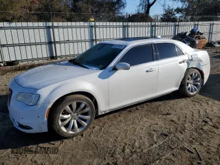 2016 Chrysler 300 Limited with VIN 2C3CCARG5GH230704, listed as a Copart auction lot 45487525 with 97,685 mi miles and Salvage Title. Bid and sale history available at DreamBid. Image 1.