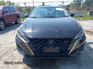 2023 Nissan Altima 2.5 SR with VIN 1N4BL4CV7PN419853, listed as a IAAI auction lot 42095878 with 40,647 mi miles. Bid and sale history available at carsss.com. Image 12.