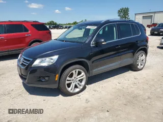 2011 Volkswagen Tiguan SE with VIN WVGBV7AX1BW544355, listed as a Copart auction lot 64166685 with 135,403 mi miles and Clean title. Bid and sale history available at DreamBid. Image 1.