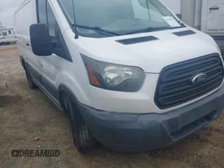 2017 Ford Transit z VIN 1FTYE1ZMXHKA13581, wystawiony jako IAAI lot #42638547 z przebiegiem 252 913 mil mil oraz . Historia ofert i sprzedaży dostępna na DreamBid. Obrazek 6.