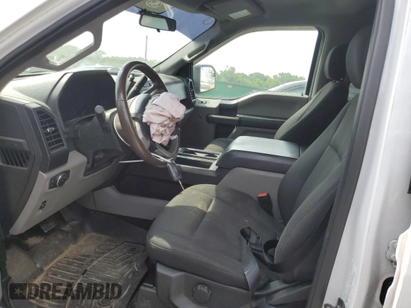 2018 Ford F-150 XL с VIN 1FTEW1CG6JKE34321, выставлен на аукционе Copart как лот 62852195 с пробегом 174 966 миль миль и Списание • Salvage title. История ставок и продаж доступна на DreamBid. Изображение 7.