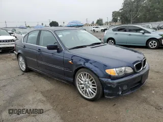 2003 BMW 3 Series 330i with VIN WBAEV53413KM30841, listed as a Copart auction lot 76407924 with 121,102 mi miles and Salvage Title. Bid and sale history available at carsss.com. Image 4.