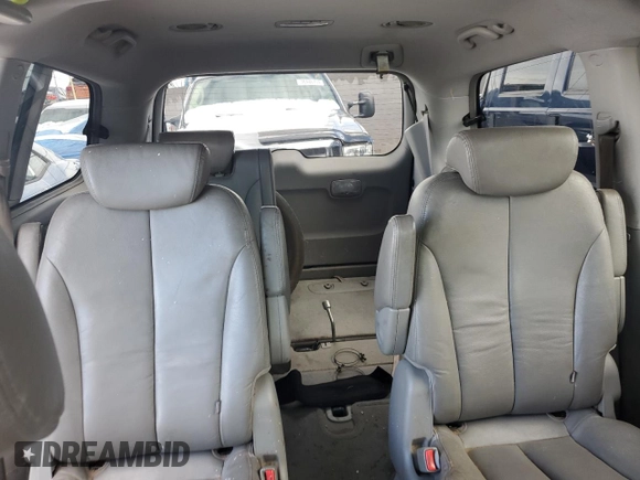 2007 Kia Sedona EX with VIN KNDMB233X76123907, listed as a Copart auction lot 75496494 with 263,694 mi miles and Salvage Title. Bid and sale history available at DreamBid. Image 10.