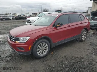 2019 Volkswagen Tiguan S with VIN 3VV1B7AX5KM054947, listed as a Copart auction lot 42442875 with 77,974 mi miles and Salvage Title. Bid and sale history available at carsss.com. Image 1.
