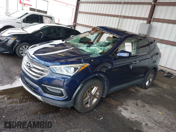2017 Hyundai Santa Fe 2.4L z VIN 5XYZT3LB1HG482822, wystawiony jako IAAI lot #40114379 z przebiegiem 110 803 mil mil oraz . Historia ofert i sprzedaży dostępna na DreamBid. Obrazek 2.