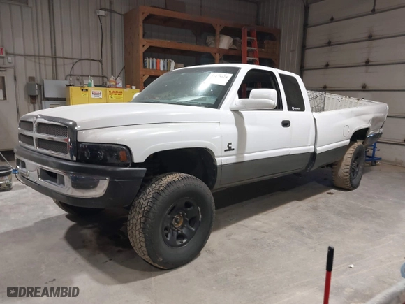 2001 Dodge Ram 2500 with VIN 1B7KF23701J537958, listed as a IAAI auction lot 40478428 with 227,209 mi miles. Bid and sale history available at carsss.com. Image 17.