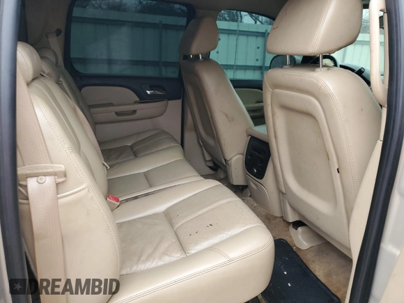 2007 Chevrolet Avalanche 1LT z VIN 3GNEC12067G283159, wystawiony jako Copart lot #43786455 z przebiegiem 178 713 mil mil oraz Czysty tytuł • Clean title. Historia ofert i sprzedaży dostępna na DreamBid. Obrazek 10.