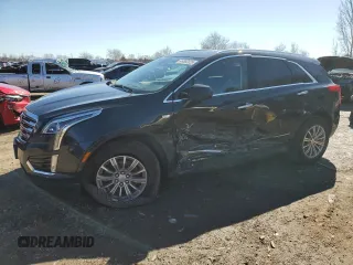 2019 Cadillac XT5 Luxury AWD z VIN 1GYKNDRS7KZ267795, wystawiony jako Copart lot #49582025 z przebiegiem 134 241 mil mil oraz Czysty tytuł • Clean title. Historia ofert i sprzedaży dostępna na DreamBid. Obrazek 1.