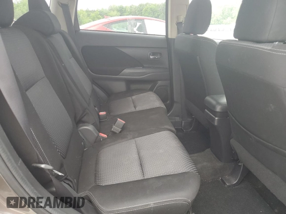 2018 Mitsubishi Outlander ES with VIN JA4AD2A30JZ026845, listed as a Copart auction lot 51948735 with 133,071 mi miles and Salvage title. Bid and sale history available at DreamBid. Image 11.