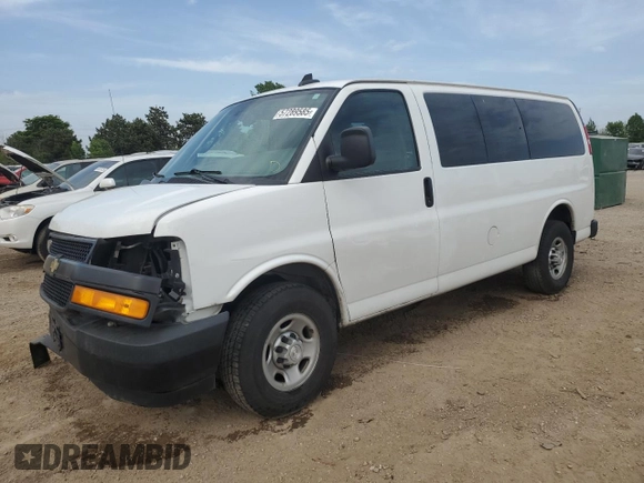 2018 Chevrolet Express Passenger LS with VIN 1GAWGEFG0J1212151, listed as a Copart auction lot 57289585 with 138,956 mi miles and Salvage title. Bid and sale history available at DreamBid. Image 1.