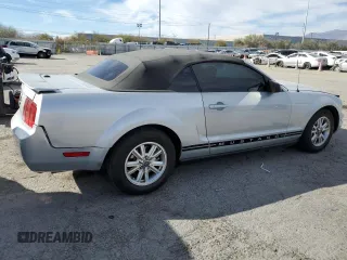 2007 Ford Mustang Deluxe with VIN 1ZVFT84N875363419, listed as a Copart auction lot 45342325 with 118,453 mi miles and Salvage Title. Bid and sale history available at carsss.com. Image 3.