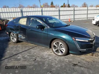 2018 Honda Clarity Touring with VIN JHMZC5F34JC002989, listed as a Copart auction lot 70275972 with 61,153 mi miles. Bid and sale history available at carsss.com. Image 4.
