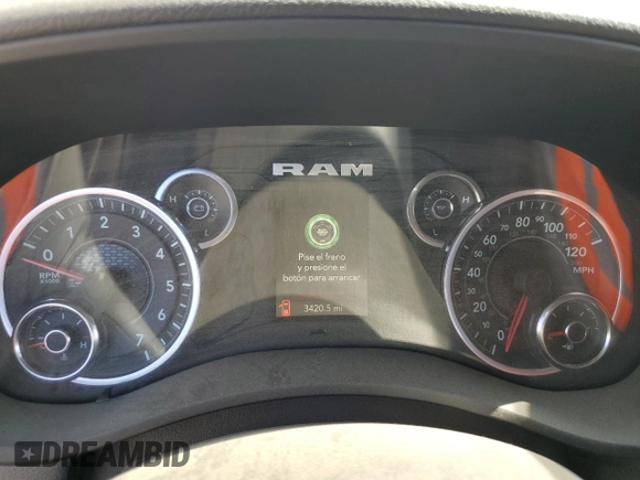 2024 Ram 2500 Big Horn with VIN 3C6UR5DJXRG401109, listed as a Copart auction lot 64012645 with 3,420 mi miles and Clean title. Bid and sale history available at DreamBid. Image 9.