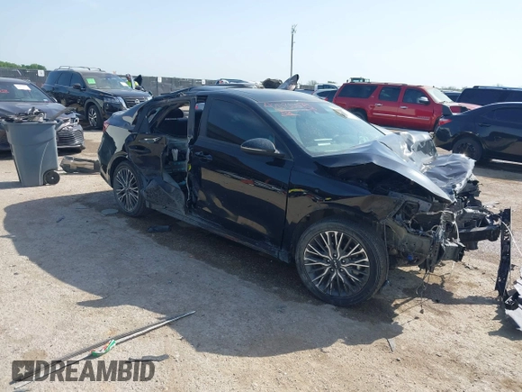 2023 Kia Forte GT-Line z VIN 3KPF54AD6PE670383, wystawiony jako IAAI lot #42020078 z przebiegiem 26 169 mil mil oraz . Historia ofert i sprzedaży dostępna na DreamBid. Obrazek 1.