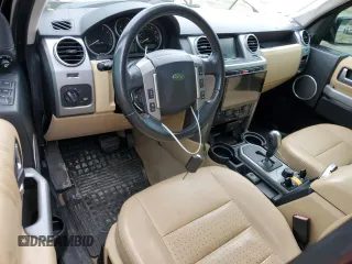 2008 Land Rover LR3 SE with VIN SALAE25418A477404, listed as a Copart auction lot 61338225 with 112,912 mi miles and Clean title. Bid and sale history available at DreamBid. Image 8.