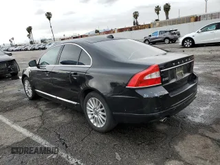 2012 Volvo S80 3.2L with VIN YV1940AS0C1163218, listed as a Copart auction lot 48898955 with 135,895 mi miles and Salvage Title. Bid and sale history available at carsss.com. Image 2.