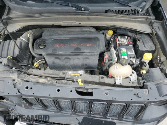 2020 Jeep Renegade Altitude with VIN ZACNJABB8LPL71720, listed as a Copart auction lot 56485415 with 89,861 mi miles and Salvage title. Bid and sale history available at DreamBid. Image 11.