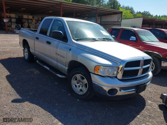 2005 Dodge Ram 1500 SLT with VIN 1D7HA18N25J605537, listed as a IAAI auction lot 42015732 with 142,722 mi miles. Bid and sale history available at carsss.com. Image 1.