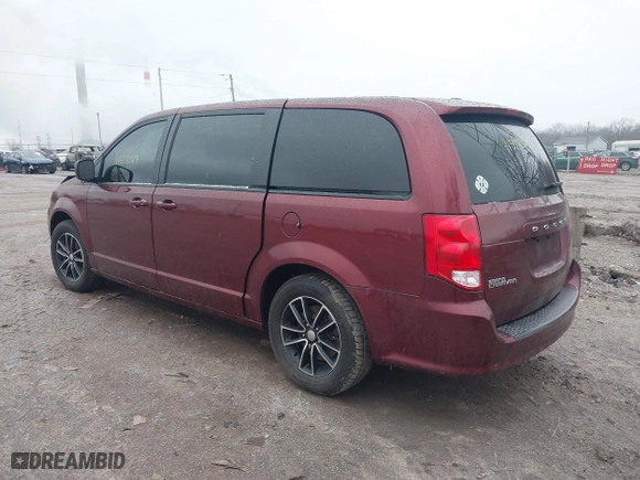 2019 Dodge Grand Caravan SE with VIN 2C4RDGBG1KR521851, listed as a IAAI auction lot 41572267 with 104,484 mi miles. Bid and sale history available at carsss.com. Image 3.