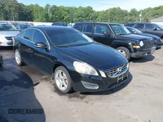 2013 Volvo S60 T5 Premier with VIN YV1612FS0D1213942, listed as a IAAI auction lot 42667474 with 175,094 mi miles and . Bid and sale history available at DreamBid. Image 1.