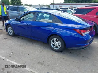 2023 Hyundai Elantra SE with VIN 5NPLL4AG2PH112867, listed as a IAAI auction lot 42541353 with 11,471 mi miles and . Bid and sale history available at DreamBid. Image 3.