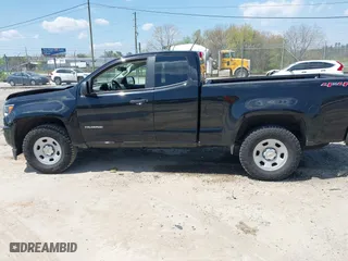 2018 Chevrolet Colorado 4WD Work Truck with VIN 1GCHTBEN7J1133294, listed as a IAAI auction lot 42040660 with 53,748 mi miles. Bid and sale history available at carsss.com. Image 14.