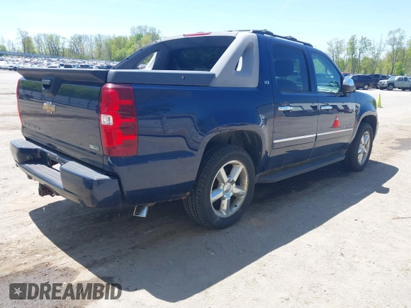 2011 Chevrolet Avalanche LTZ with VIN 3GNTKGE38BG194446, listed as a IAAI auction lot 42225609 with 135,183 mi miles and . Bid and sale history available at DreamBid. Image 4.