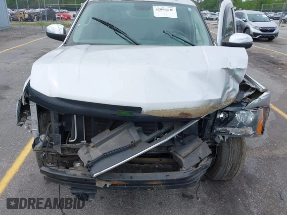 2013 Chevrolet Avalanche LT with VIN 3GNMCFE08DG289092, listed as a IAAI auction lot 42090240 with 143,588 mi miles and . Bid and sale history available at DreamBid. Image 6.