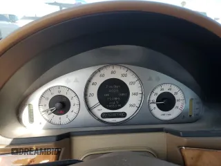 2008 Mercedes-Benz E-Class Luxury 3.5L with VIN WDBUF56X08B198675, listed as a Copart auction lot 54072385 with 152,087 mi miles and Clean Title. Bid and sale history available at carsss.com. Image 9.