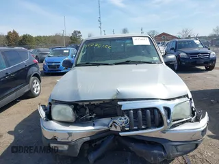 2004 Toyota Tacoma with VIN 5TEWN72N44Z342540, listed as a IAAI auction lot 41776122 with 178,867 mi miles and . Bid and sale history available at DreamBid. Image 12.